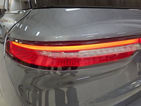 Used 2023 Lincoln Corsair Reserve w/ Equipment Group 201A image 39