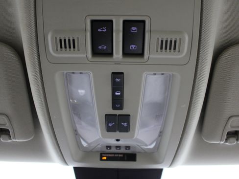 Used 2012 Cadillac SRX Performance FWD image 21