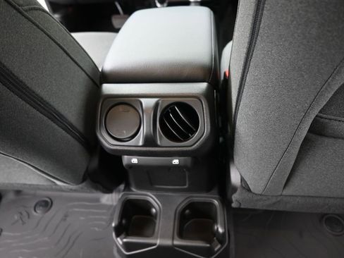 New 2026 Jeep Gladiator Willys image 29