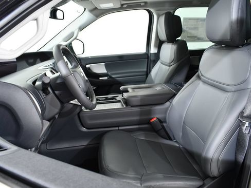 New 2027 Ford Expedition Max Active AWD/4WD image 6