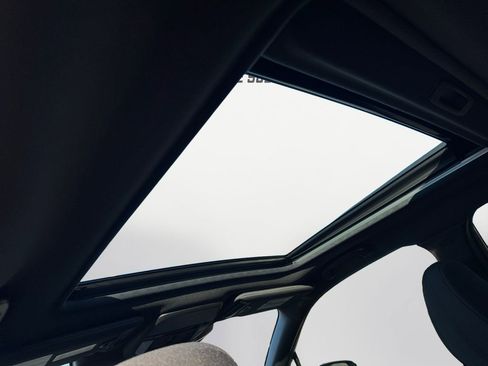 New 2025 Subaru Forester Premium image 17