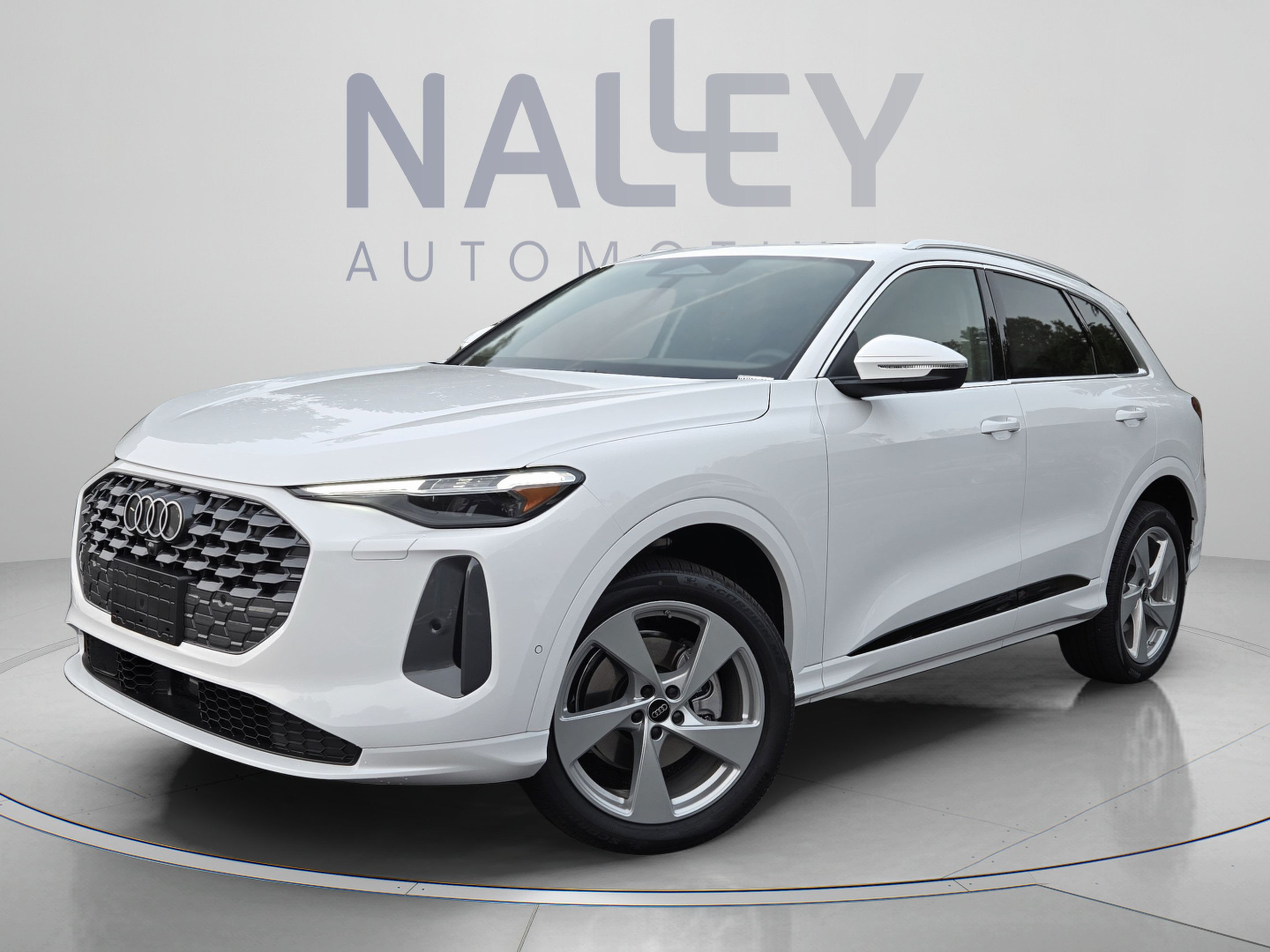 New 2026 Audi Q5 Premium w/ Premium Plus AWD/4WD image 1