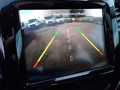 Used 2020 Jeep Cherokee Limited image 24