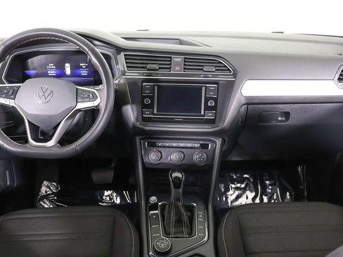 Used 2024 Volkswagen Tiguan S image 34