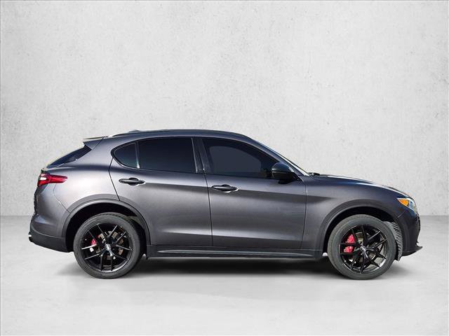 Used 2019 Alfa Romeo Stelvio w/ Nero Edizione RWD image 4