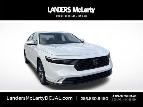 Used 2023 Honda Accord EX image 1