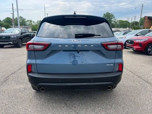 Certified 2025 Ford Escape ST-Line w/ Tech Pack #1 AWD/4WD image 5