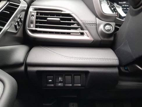 Certified 2025 Subaru Legacy Limited image 14