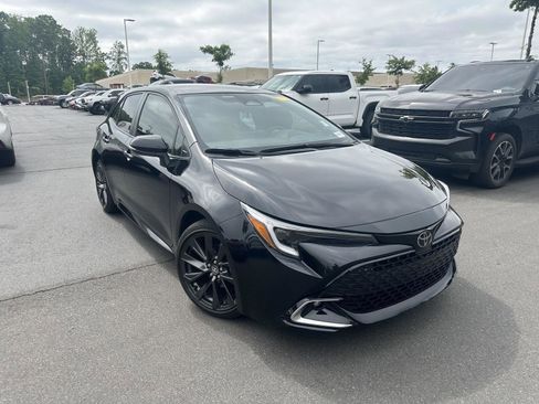 Used 2024 Toyota Corolla XSE FWD image 4