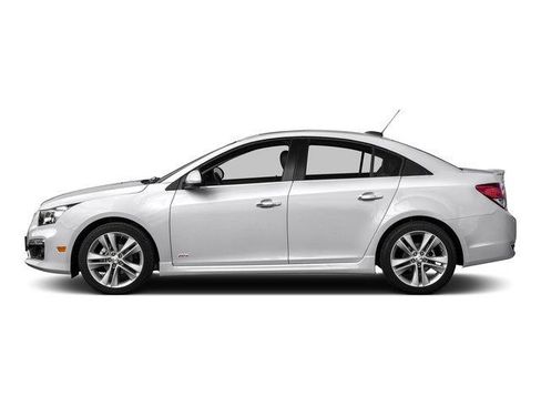 Used 2016 Chevrolet Cruze LT FWD image 4