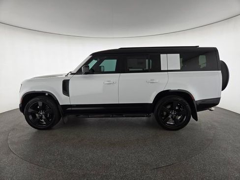 New 2025 Land Rover Defender 130 V8 AWD/4WD image 6