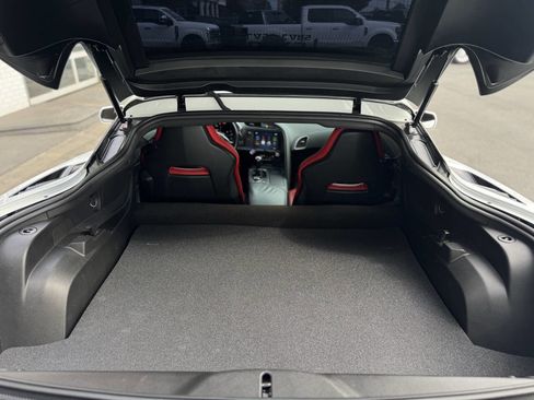 Used 2014 Chevrolet Corvette Stingray Coupe RWD image 12