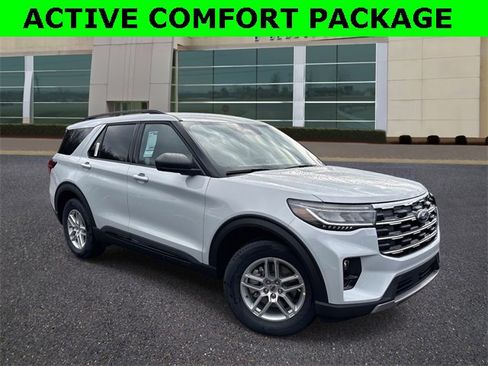 New 2026 Ford Explorer Active w/ Active Comfort Package image 1