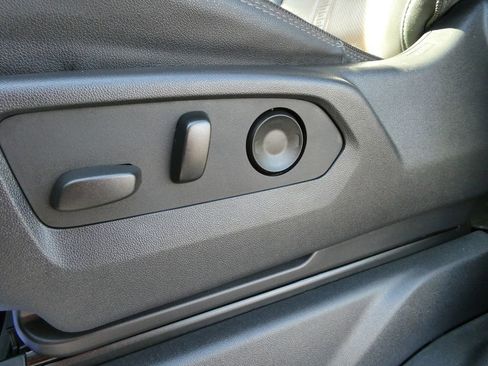 Used 2024 Chevrolet Silverado 3500 High Country w/ High Country Premium Package image 25