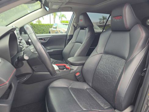 Certified 2020 Toyota RAV4 TRD Off-Road AWD/4WD image 23