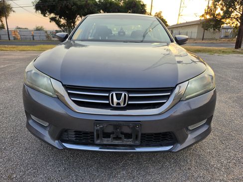 Used 2013 Honda Accord Sport image 2