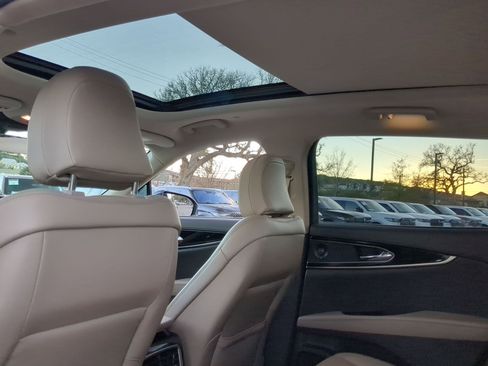 Used 2023 Lincoln Nautilus Reserve w/ Luxury Package image 21