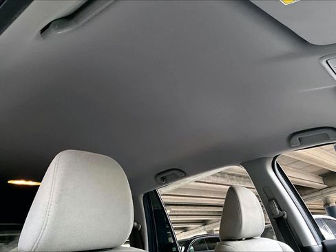 Used 2017 Honda Pilot EX image 13