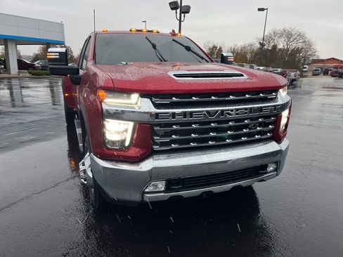 Used 2022 Chevrolet Silverado 3500 LTZ w/ LTZ Convenience Package image 8