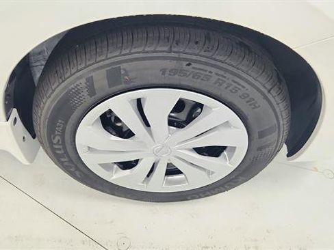 New 2025 Nissan Versa S w/ Trunk Package image 27