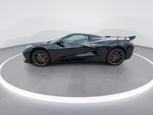 Used 2023 Chevrolet Corvette Stingray Premium Conv w/ Z51 Performance Package RWD image 5