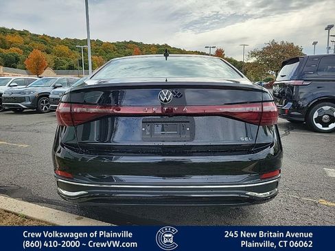 New 2026 Volkswagen Jetta SEL image 5