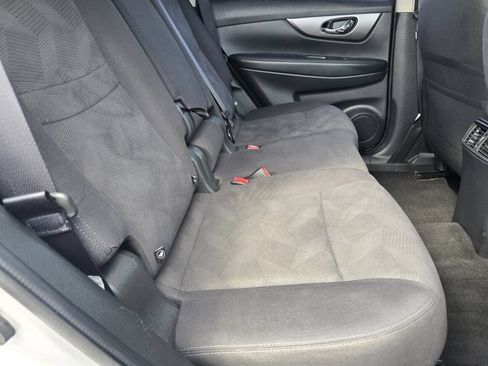 Used 2016 Nissan Rogue S AWD/4WD image 17