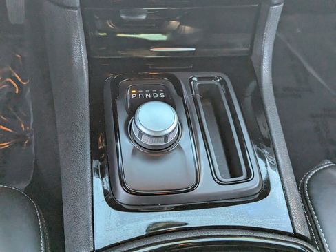 Used 2022 Chrysler 300 S w/ Safetytec Plus Group image 24