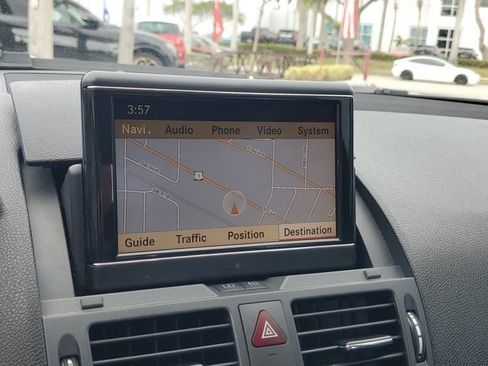 Used 2011 Mercedes-Benz C 300 4MATIC Sedan image 24