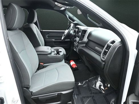 Used 2024 RAM 3500 Big Horn image 21