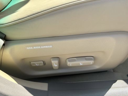 Used 2005 Lexus LS 430 image 34
