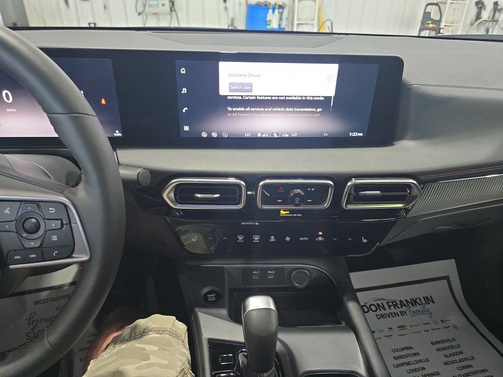 Used 2026 Nissan Sentra SR w/ SR All Weather Package FWD image 19