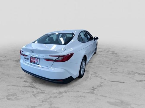 Used 2026 Toyota Camry LE FWD image 10