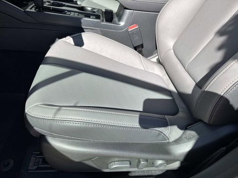 New 2026 Subaru Outback Limited image 12