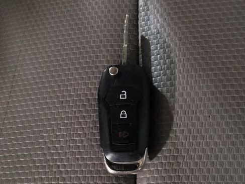 Used 2018 Ford F150 XL w/ Equipment Group 101A Mid image 32