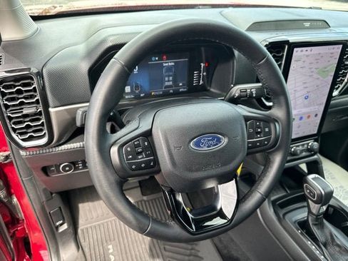 Used 2025 Ford Ranger XLT AWD/4WD image 7