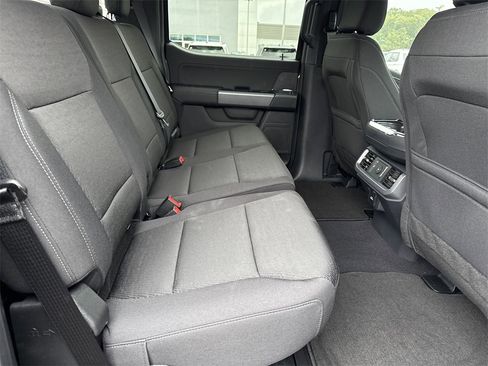 New 2025 Ford F150 XLT w/ Equipment Group 301A Standard image 16