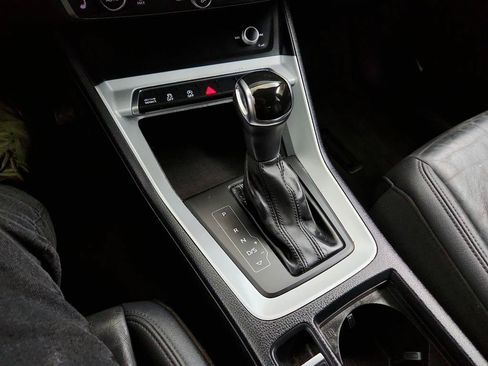 Used 2021 Audi Q3 2.0T Premium AWD/4WD image 18