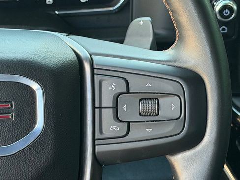 Used 2024 GMC Sierra 1500 AT4 w/ Technology Package AWD/4WD image 33
