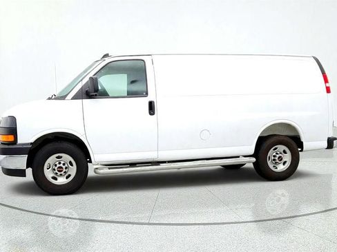 Used 2025 GMC Savana 2500 w/ Driver Convenience Package RWD image 8