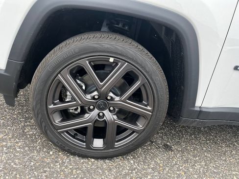 New 2026 Jeep Compass Limited AWD/4WD image 23