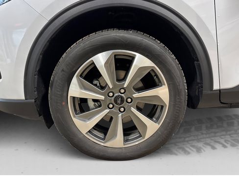 Used 2025 Ford Escape Platinum image 51