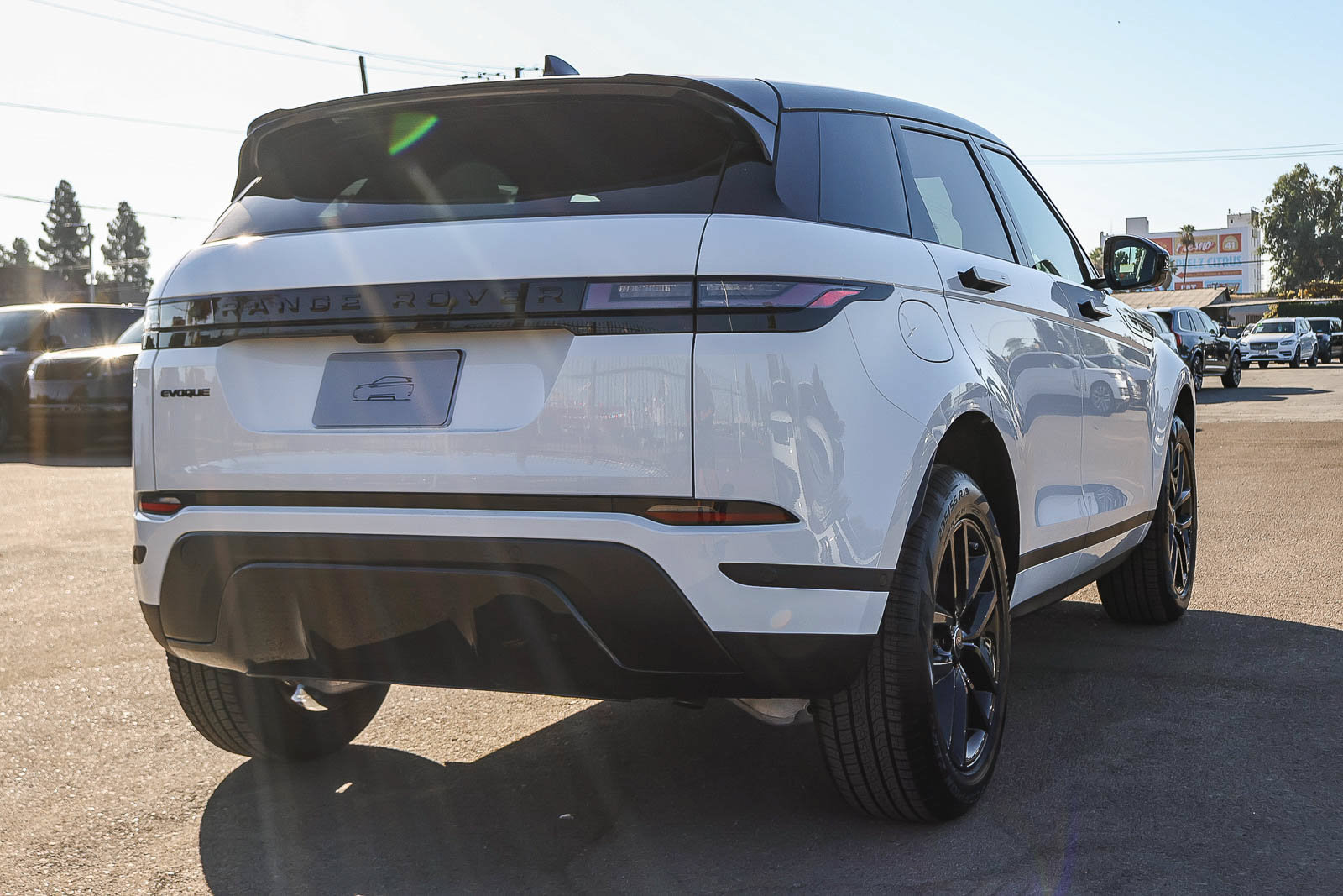 New 2026 Land Rover Range Rover Evoque S AWD/4WD image 5