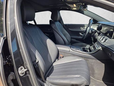 Used 2021 Mercedes-Benz E 350 Sedan image 19