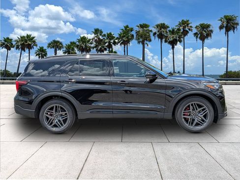 New 2026 Ford Explorer ST w/ Sun And Sound Package AWD/4WD image 8