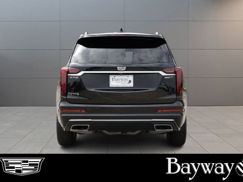 Used 2024 Cadillac XT6 Luxury FWD image 6
