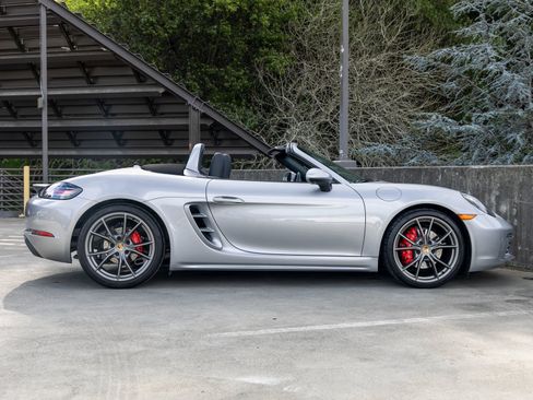 Certified 2025 Porsche 718 Boxster S image 12