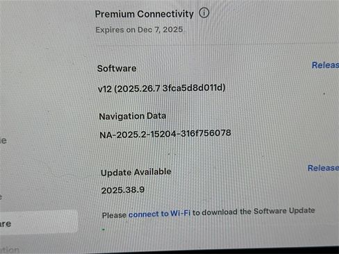 Used 2022 Tesla Model 3 Performance image 29