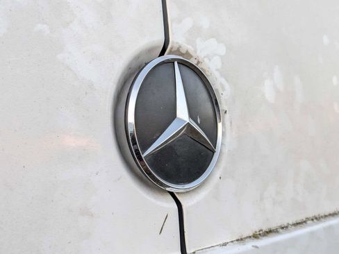 Used 2018 Mercedes-Benz Sprinter 2500 image 18