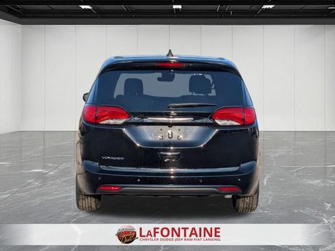 New 2026 Chrysler Voyager LX FWD image 4
